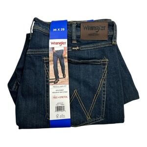 Wrangler Men's Dark Blue Regular Fit Jeans Size 36 x 29 Free Stretch‎